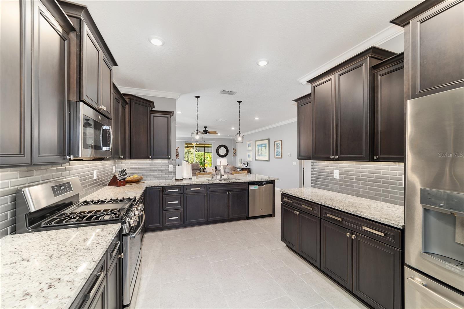 Image 20 of 40 For 10119 88th Street