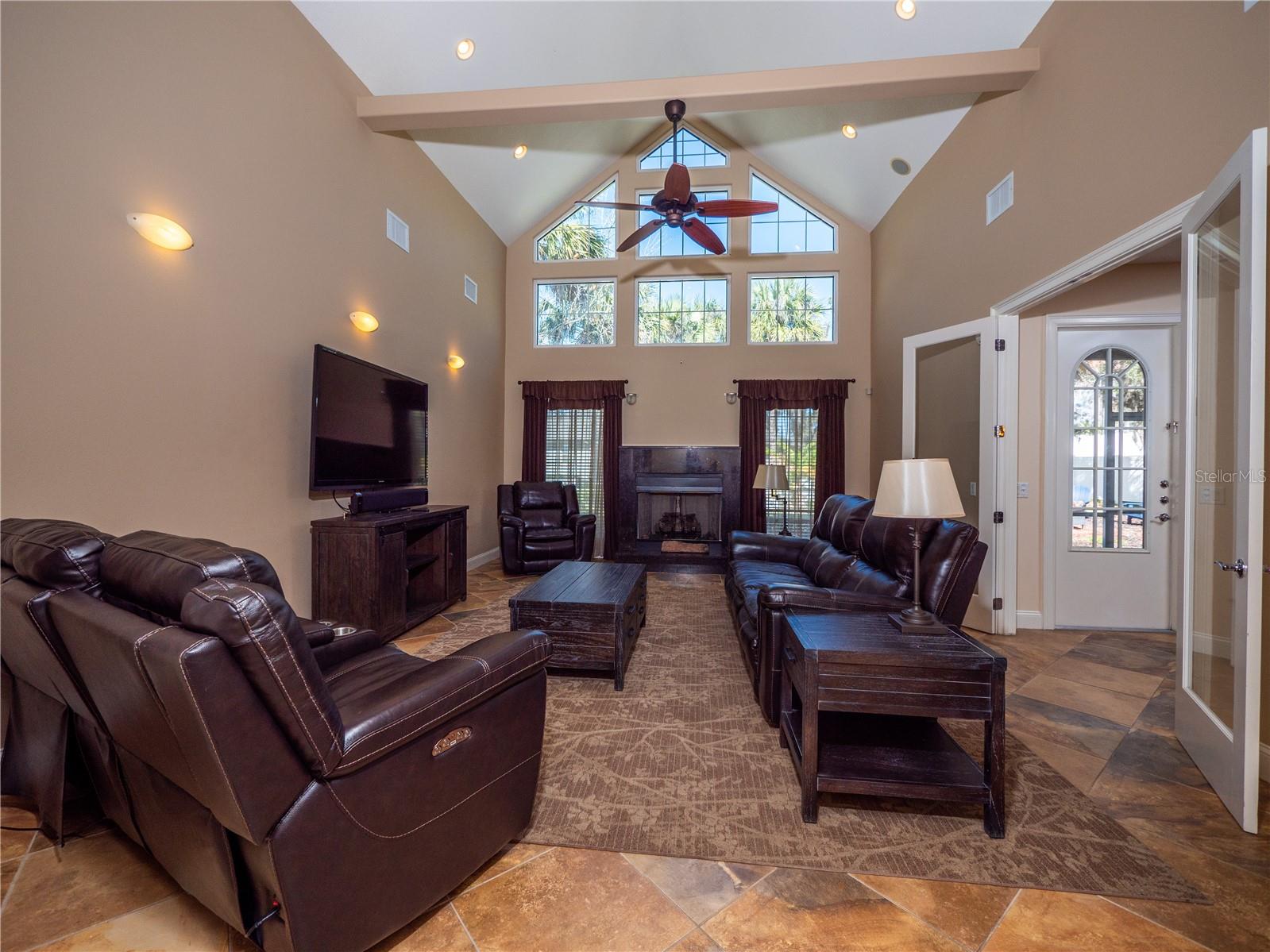 Image 12 of 43 For 1719 27th Place