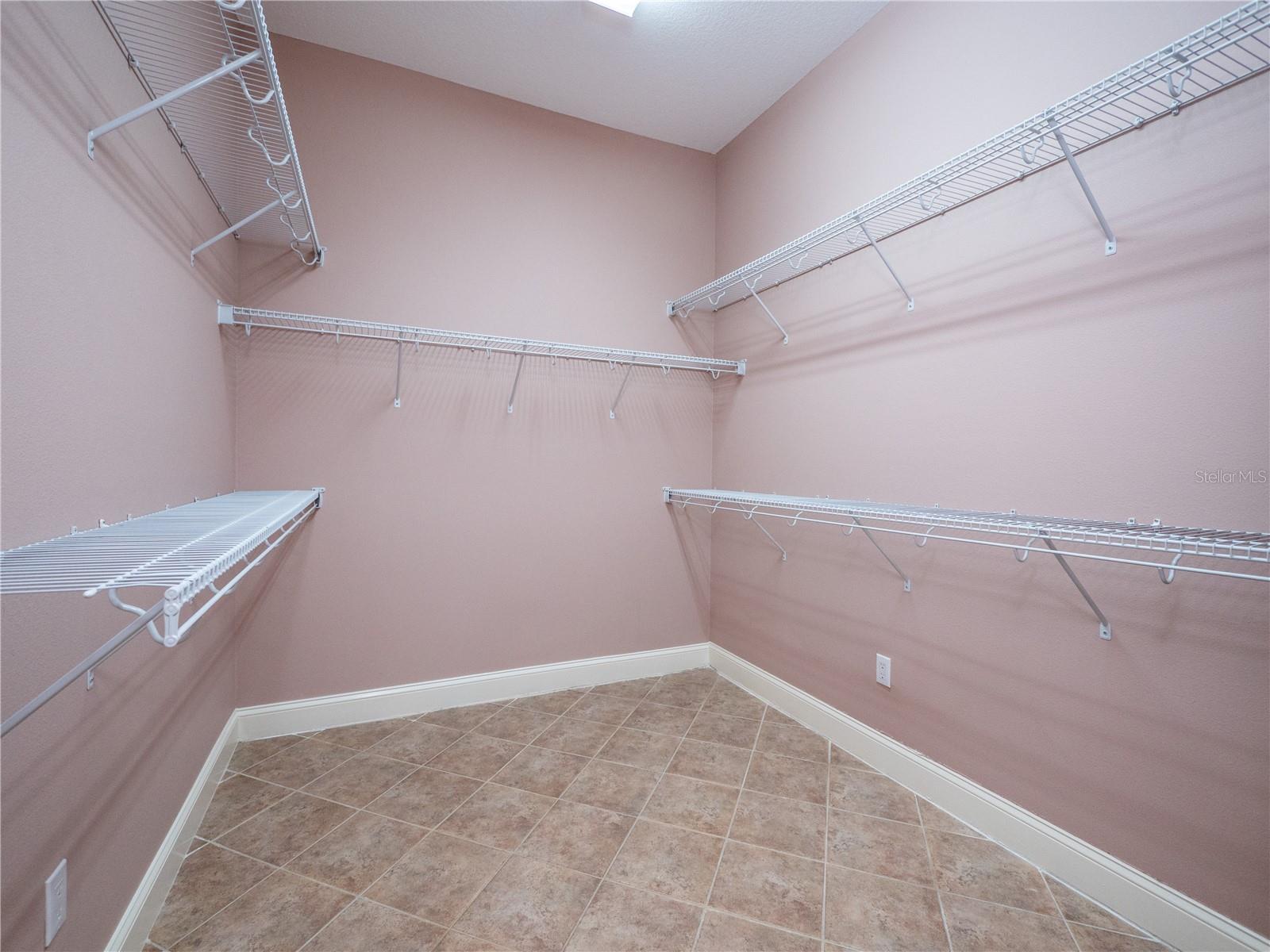 Image 25 of 43 For 1719 27th Place