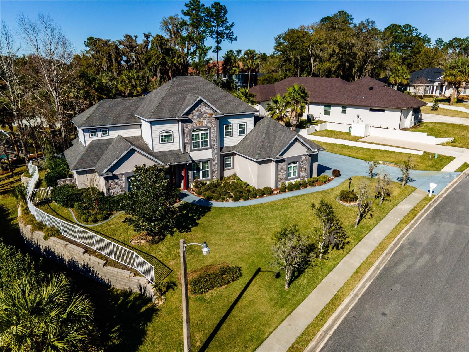 Image 37 of 43 For 1719 27th Place