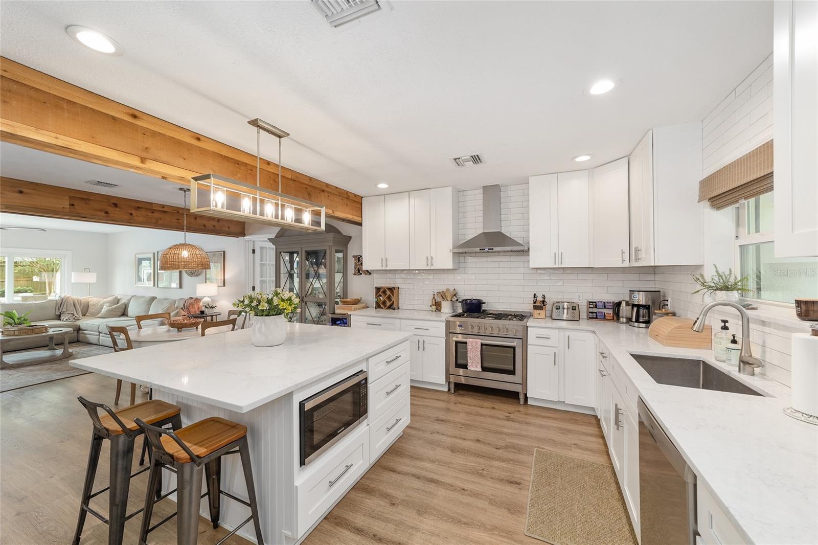 Image 16 of 83 For 1014 13th Avenue