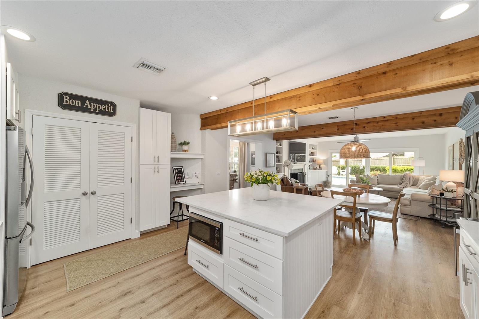 Image 17 of 83 For 1014 13th Avenue