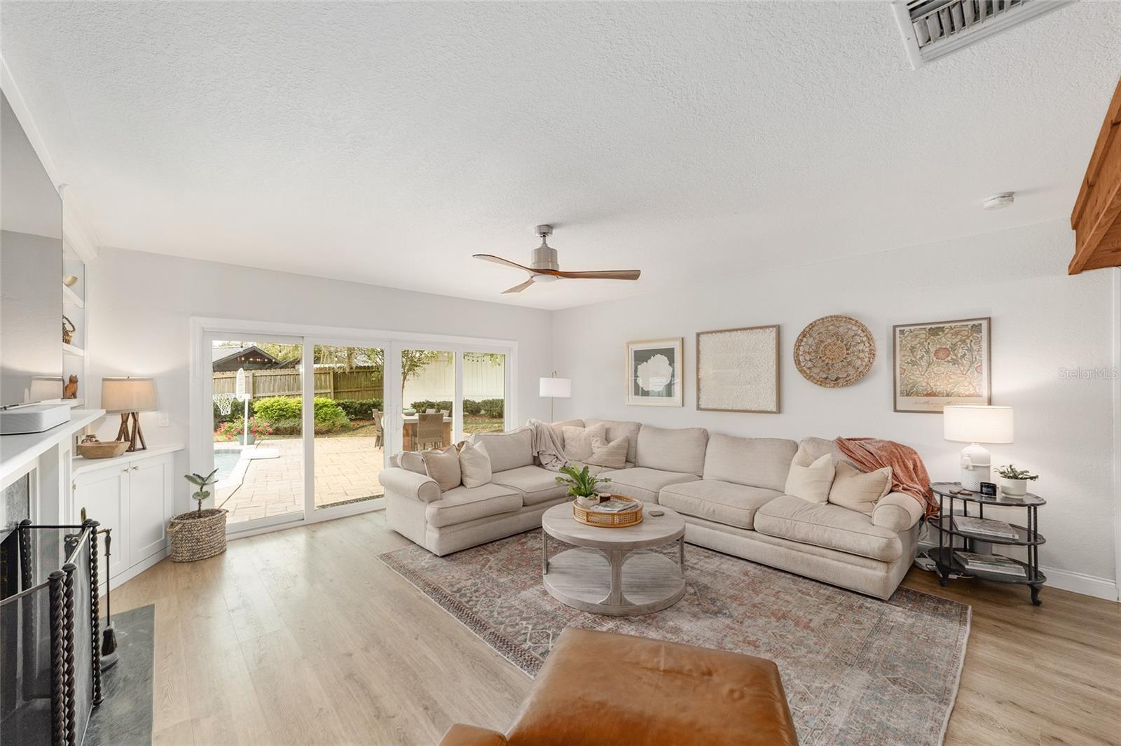 Image 22 of 83 For 1014 13th Avenue