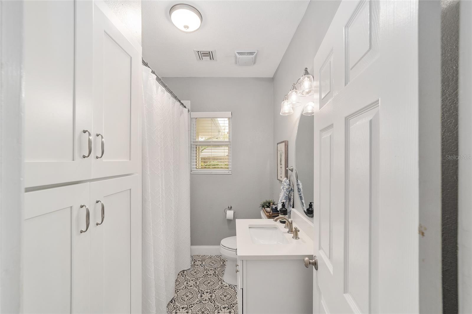 Image 36 of 83 For 1014 13th Avenue