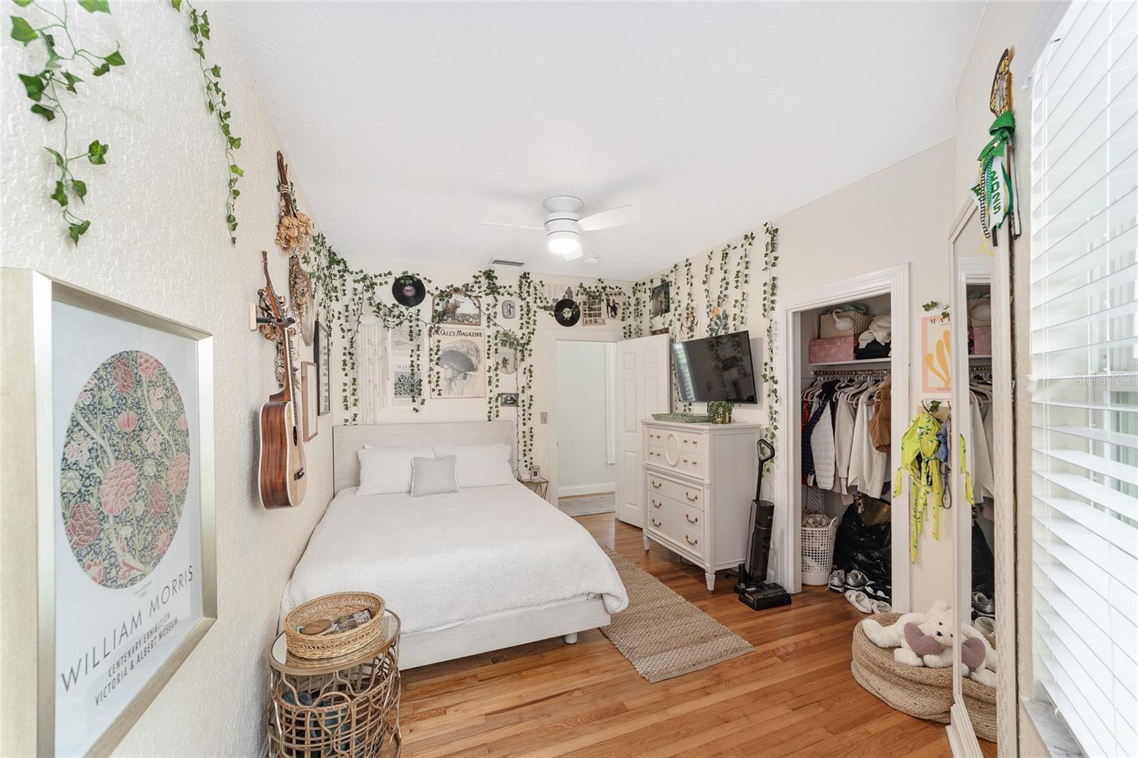 Image 39 of 83 For 1014 13th Avenue