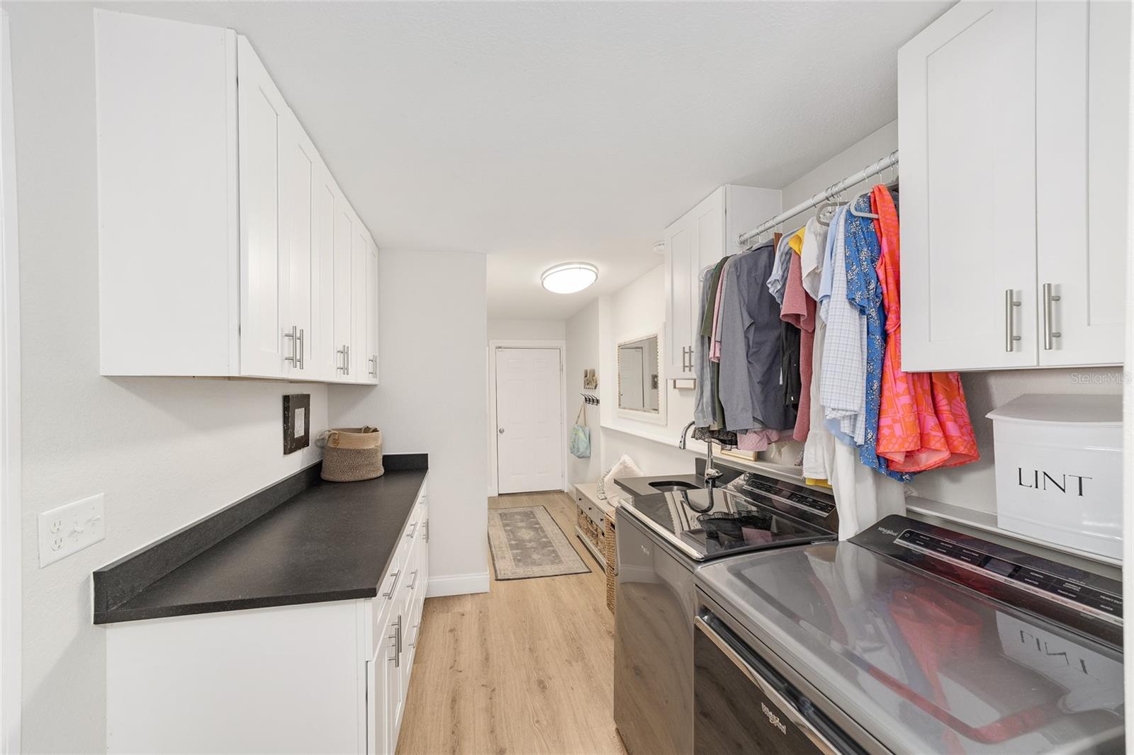 Image 44 of 83 For 1014 13th Avenue