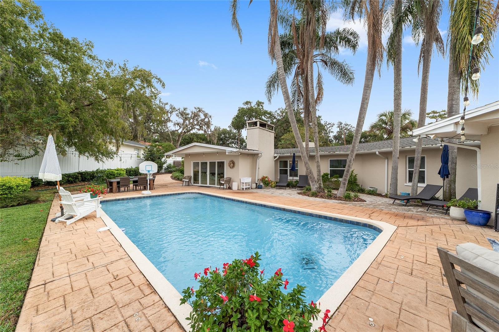 Image 52 of 83 For 1014 13th Avenue