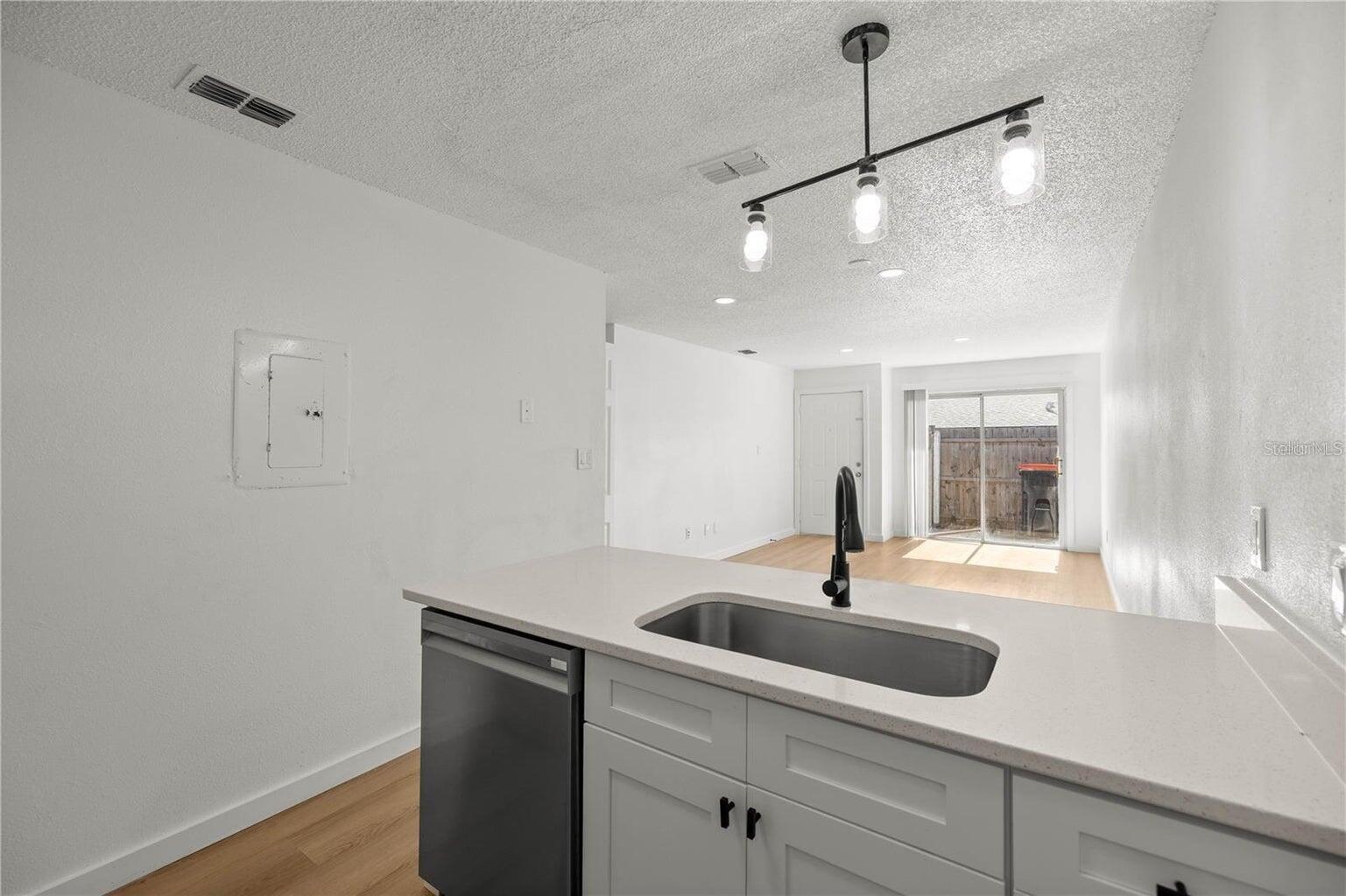 Image 4 of 21 For 5425 30th Place