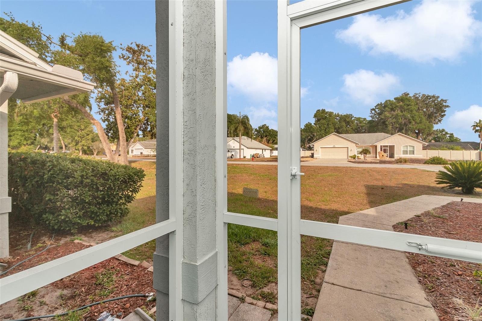 Image 16 of 57 For 5331 Old Hickory Lane