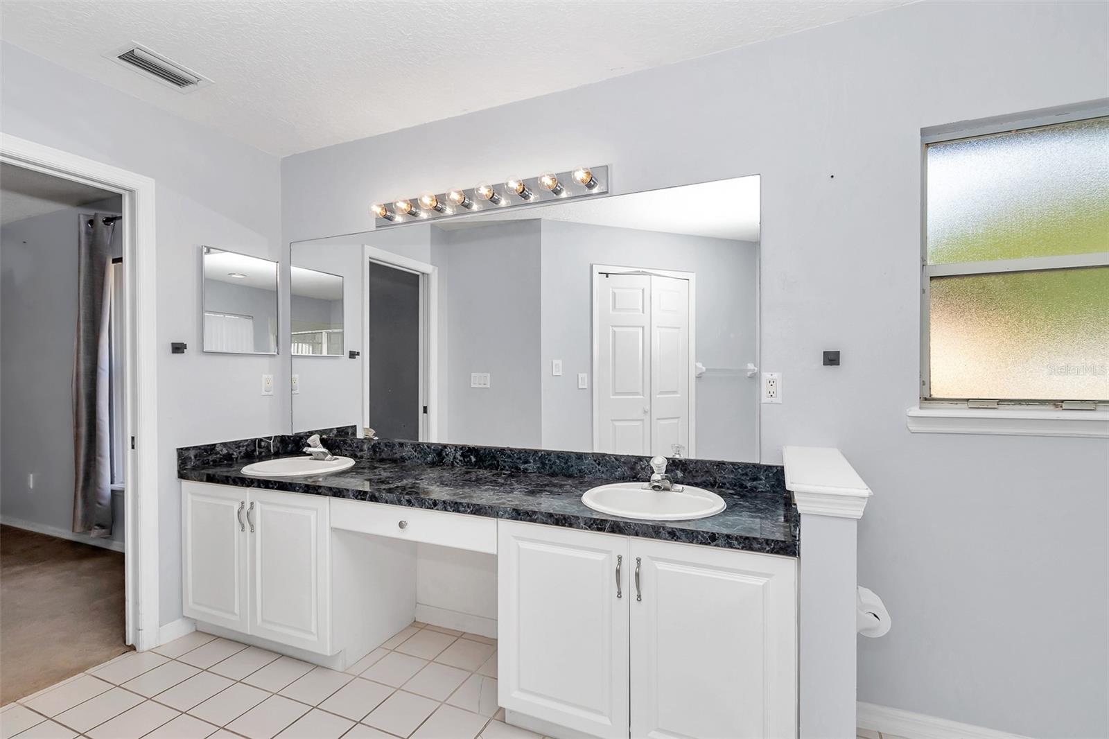 Image 43 of 57 For 5331 Old Hickory Lane