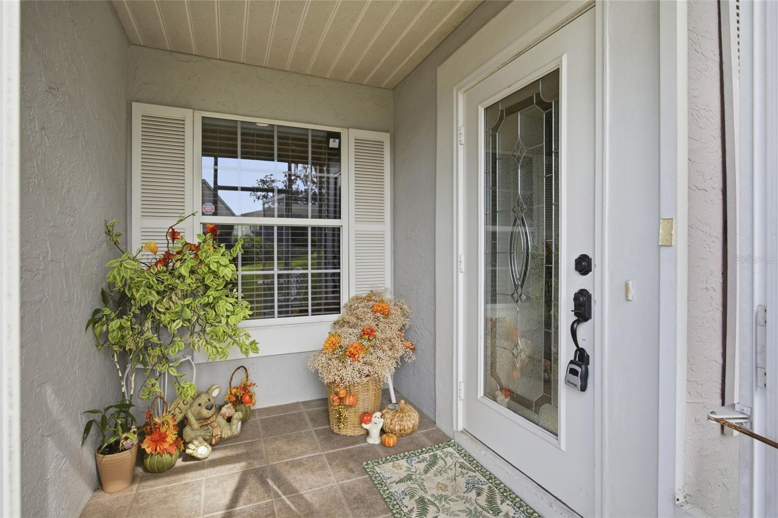 Image 4 of 27 For 2425 20th Court