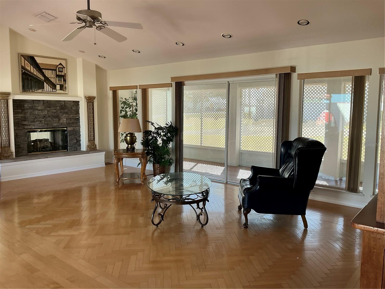 Image 15 of 36 For 9030 70th Terrace