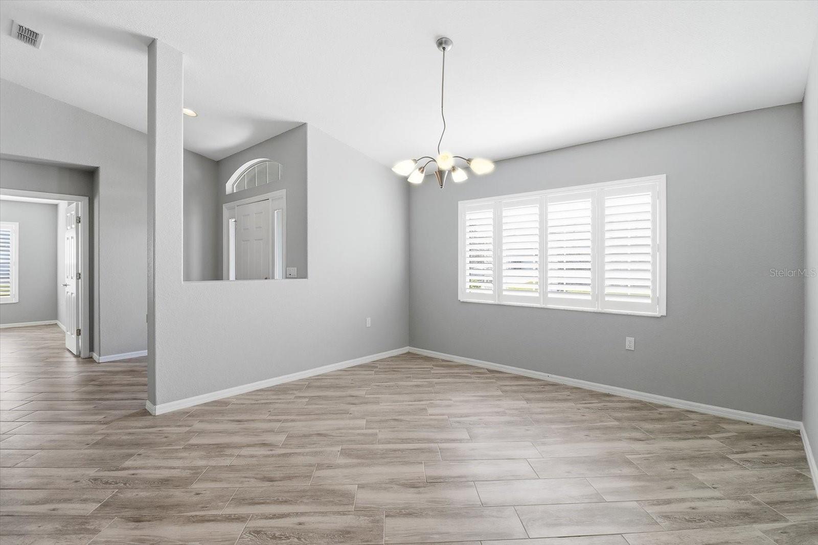 Image 13 of 50 For 11411 138th Lane