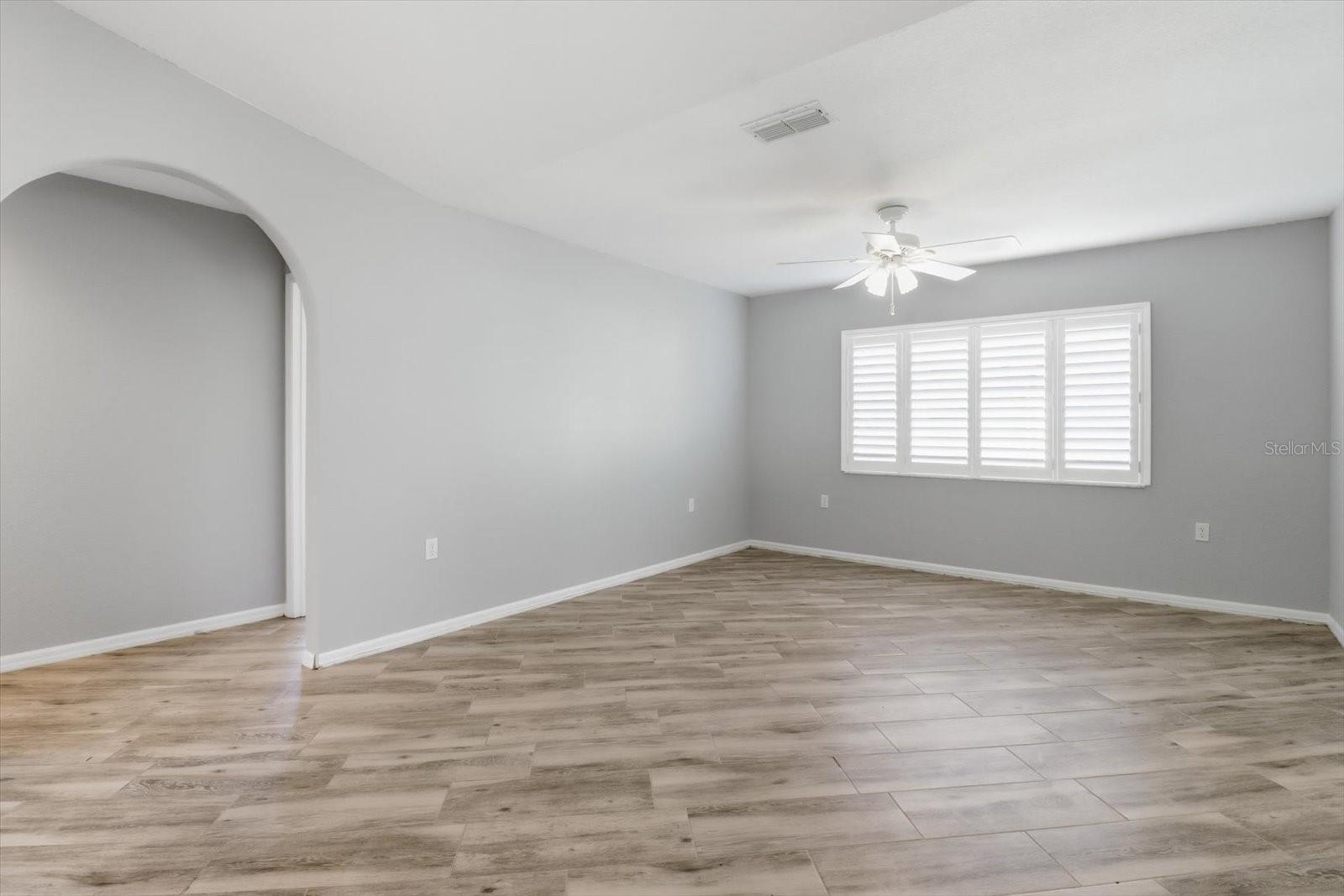 Image 21 of 50 For 11411 138th Lane