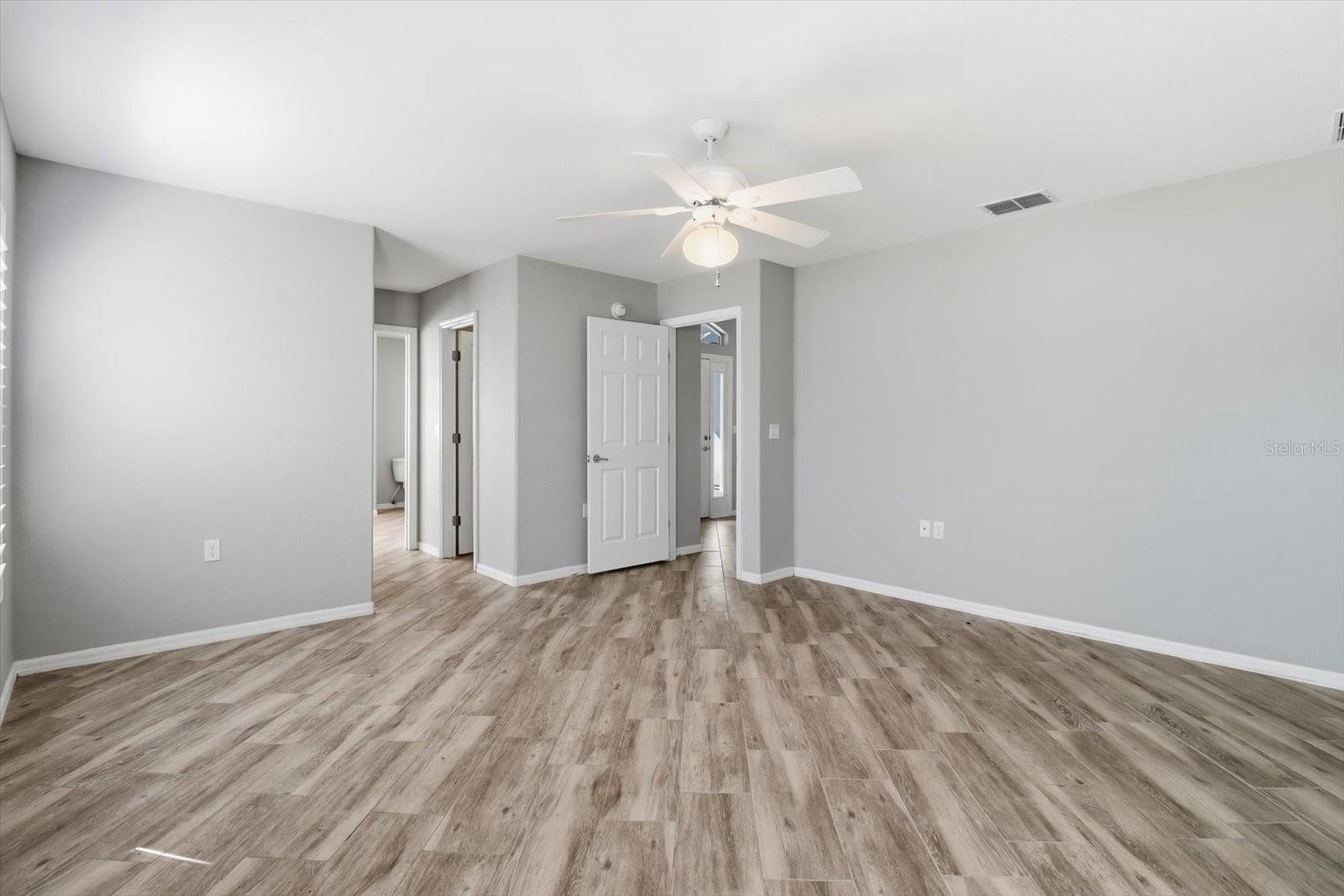 Image 25 of 50 For 11411 138th Lane