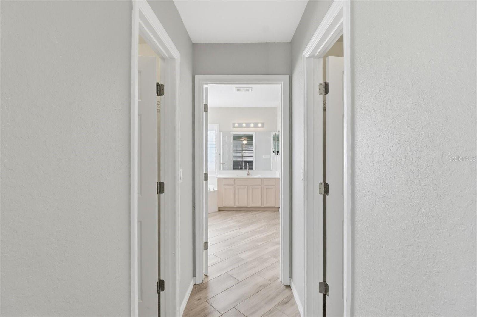 Image 26 of 50 For 11411 138th Lane