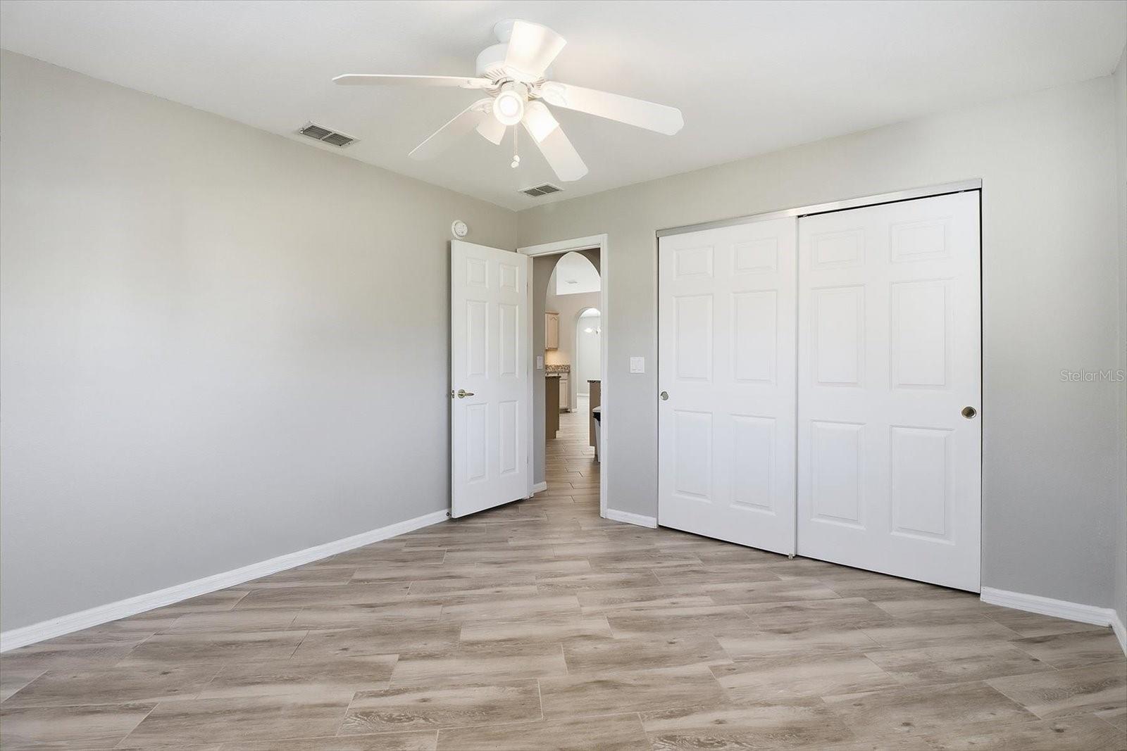 Image 35 of 50 For 11411 138th Lane