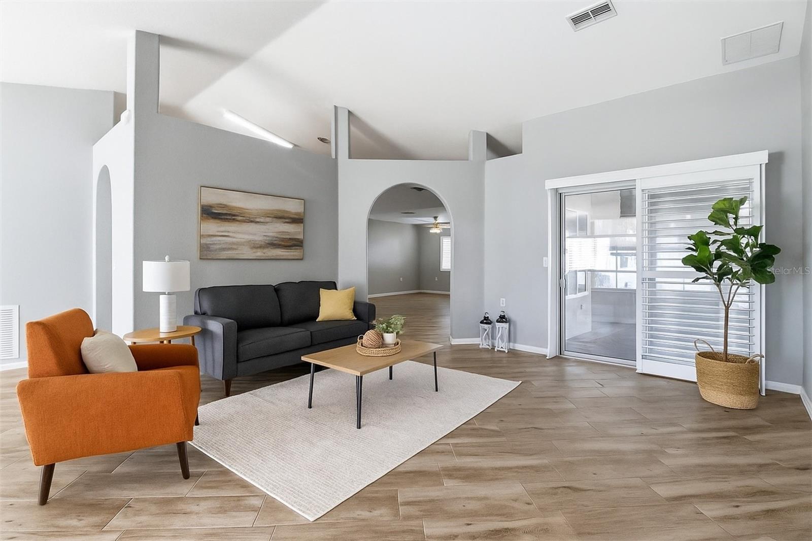 Image 6 of 50 For 11411 138th Lane