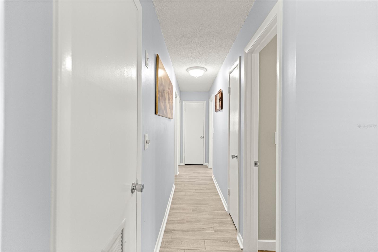 Image 17 of 45 For 810 44th Street