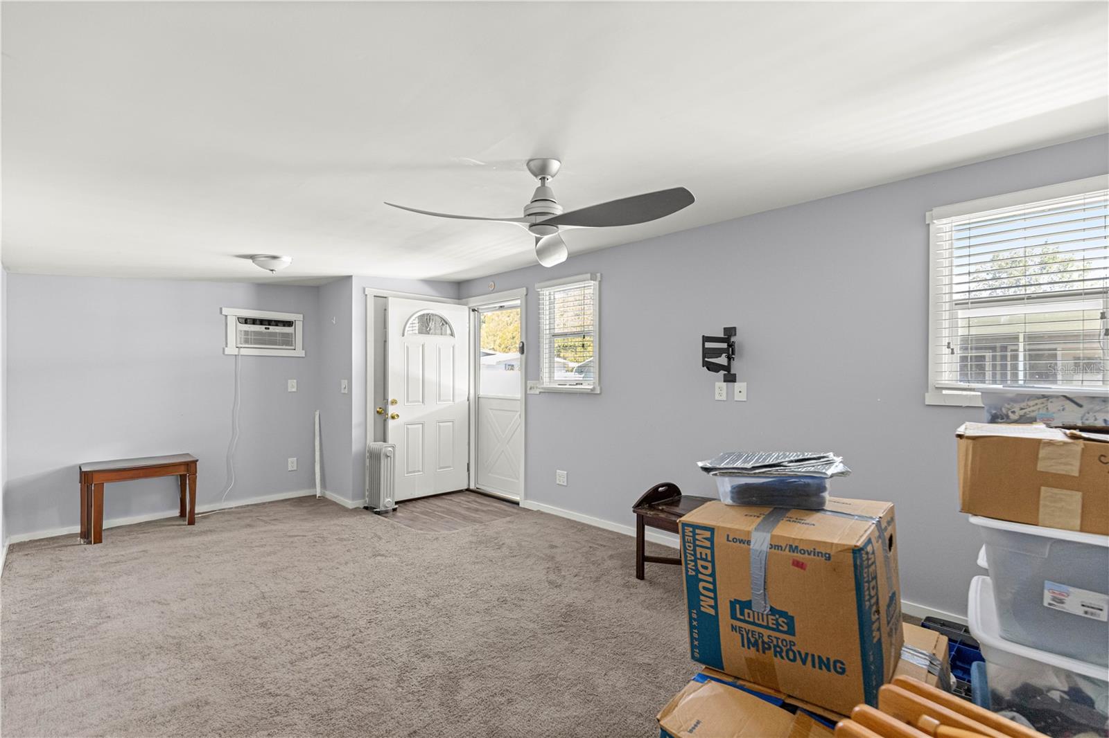 Image 35 of 45 For 810 44th Street