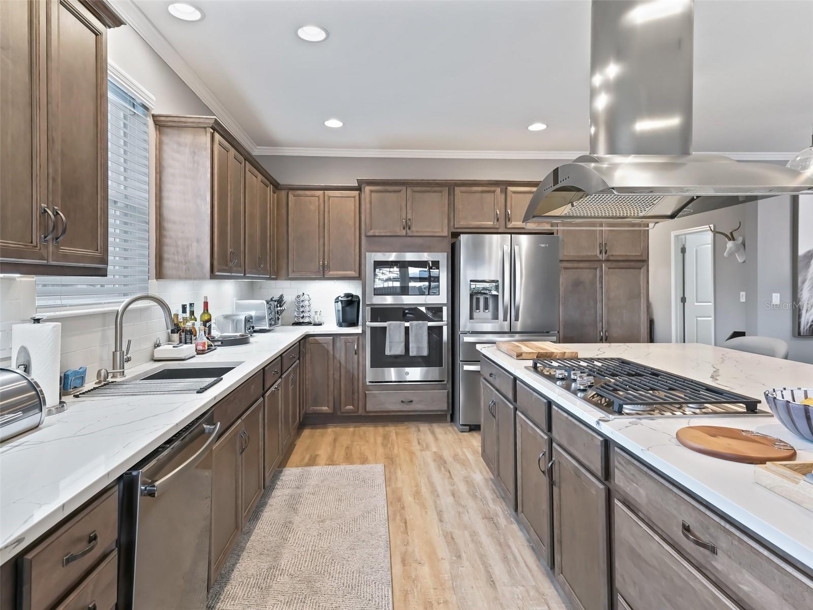 Image 11 of 37 For 5672 40th Place