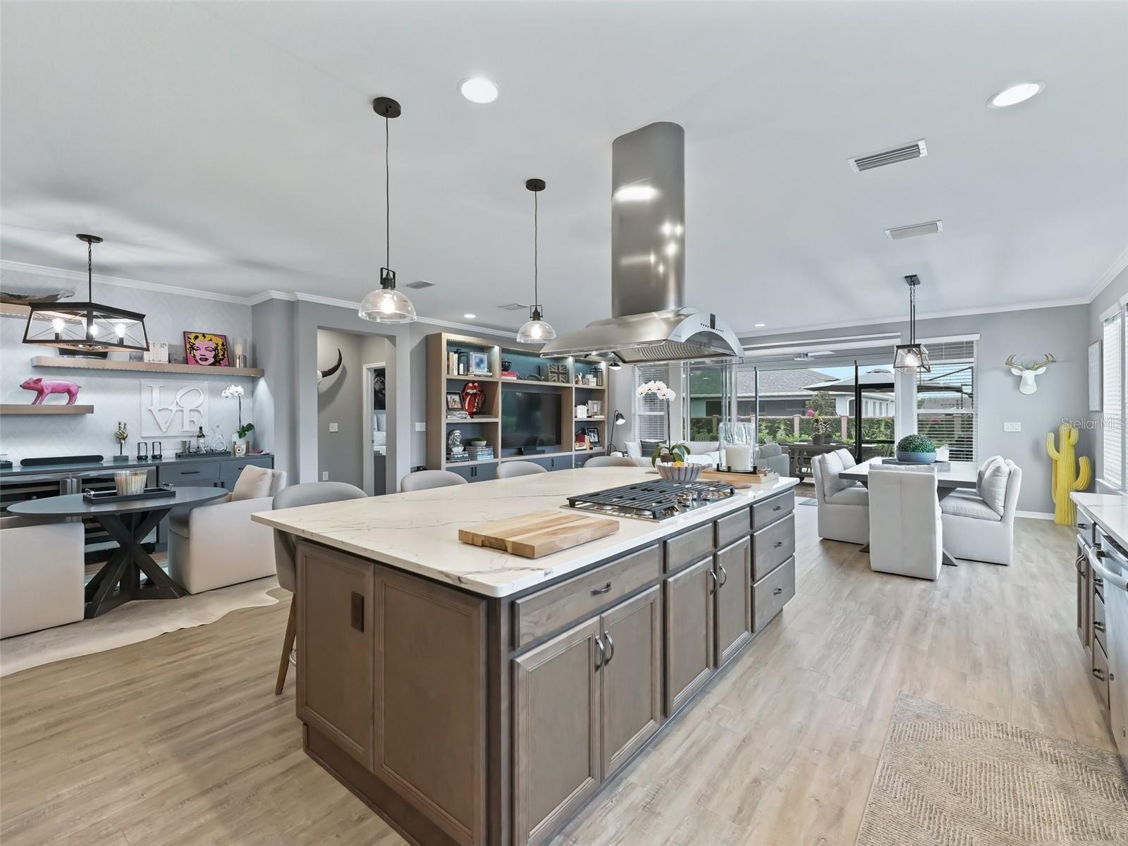 Image 12 of 37 For 5672 40th Place