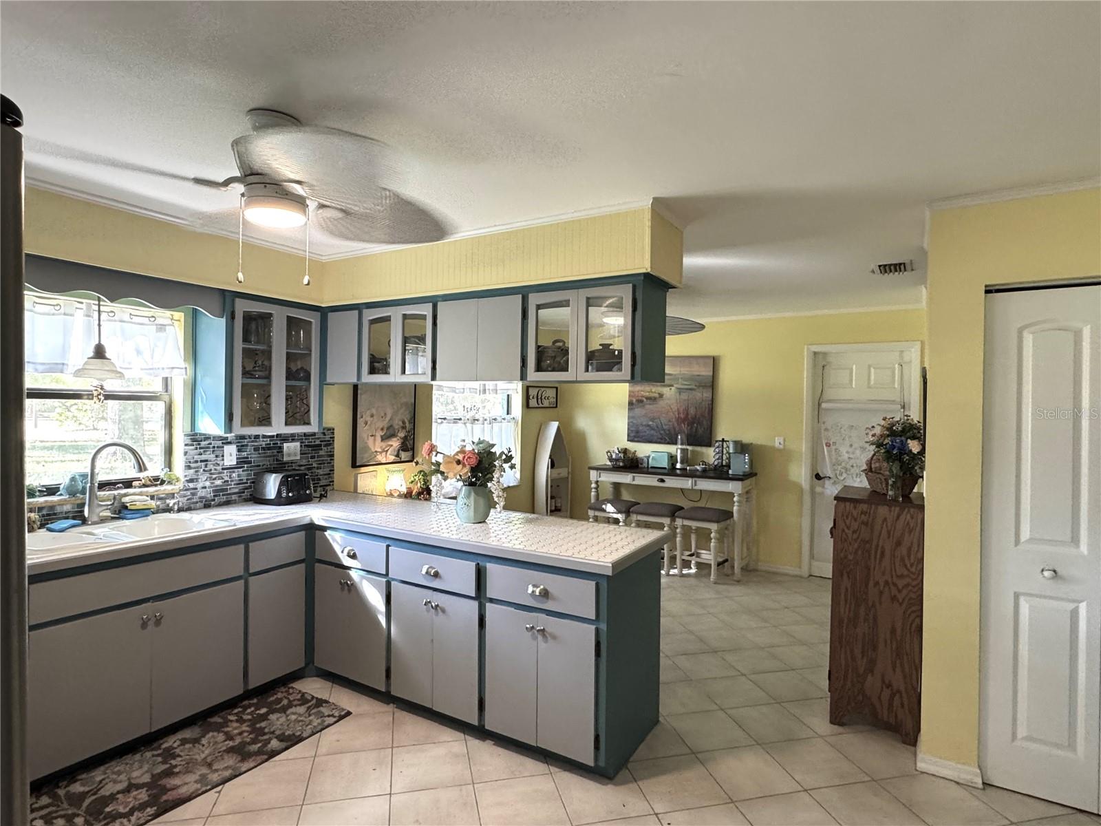 Image 13 of 61 For 7425 Irma Point