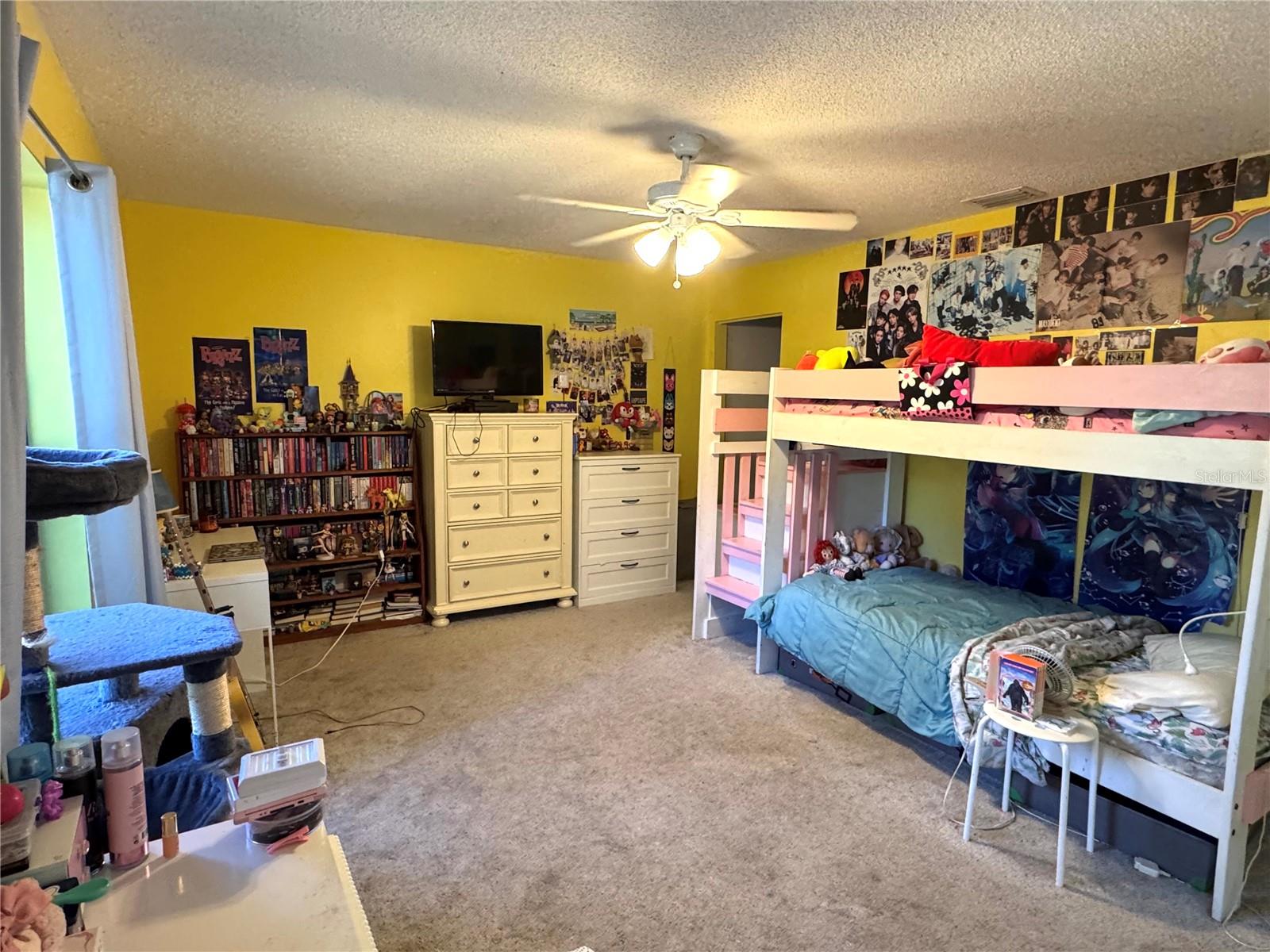 Image 28 of 61 For 7425 Irma Point