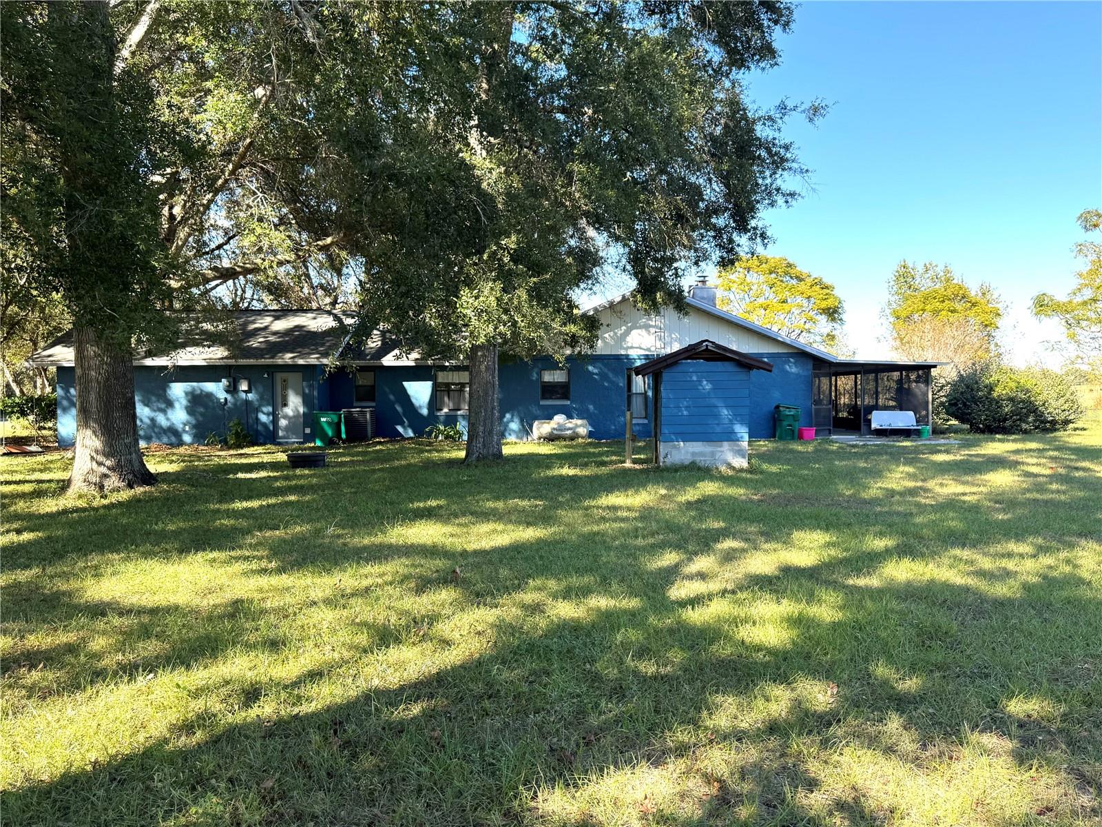 Image 32 of 61 For 7425 Irma Point