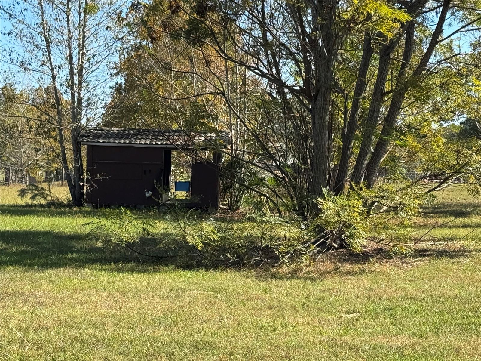 Image 36 of 61 For 7425 Irma Point