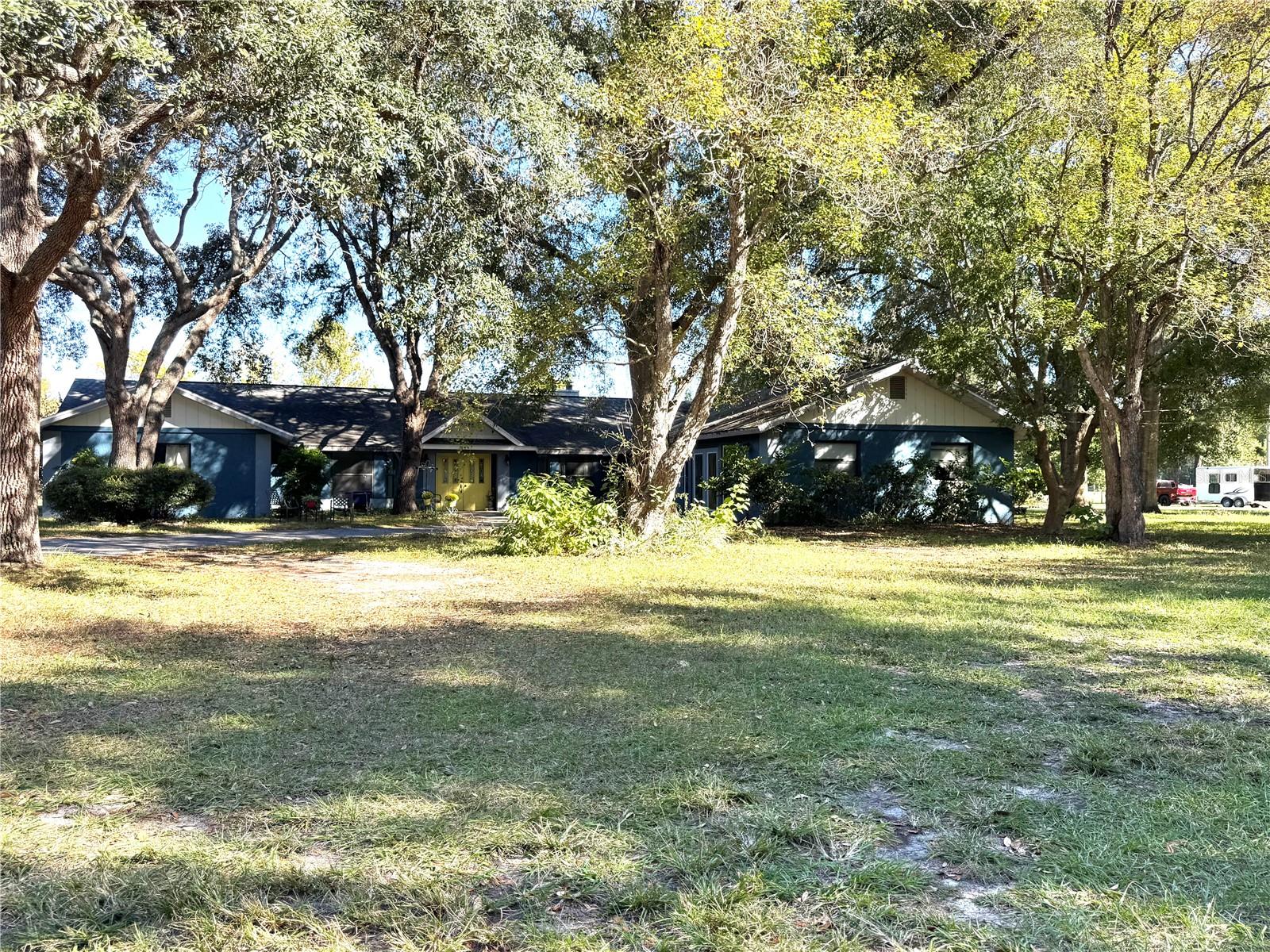 Image 38 of 61 For 7425 Irma Point