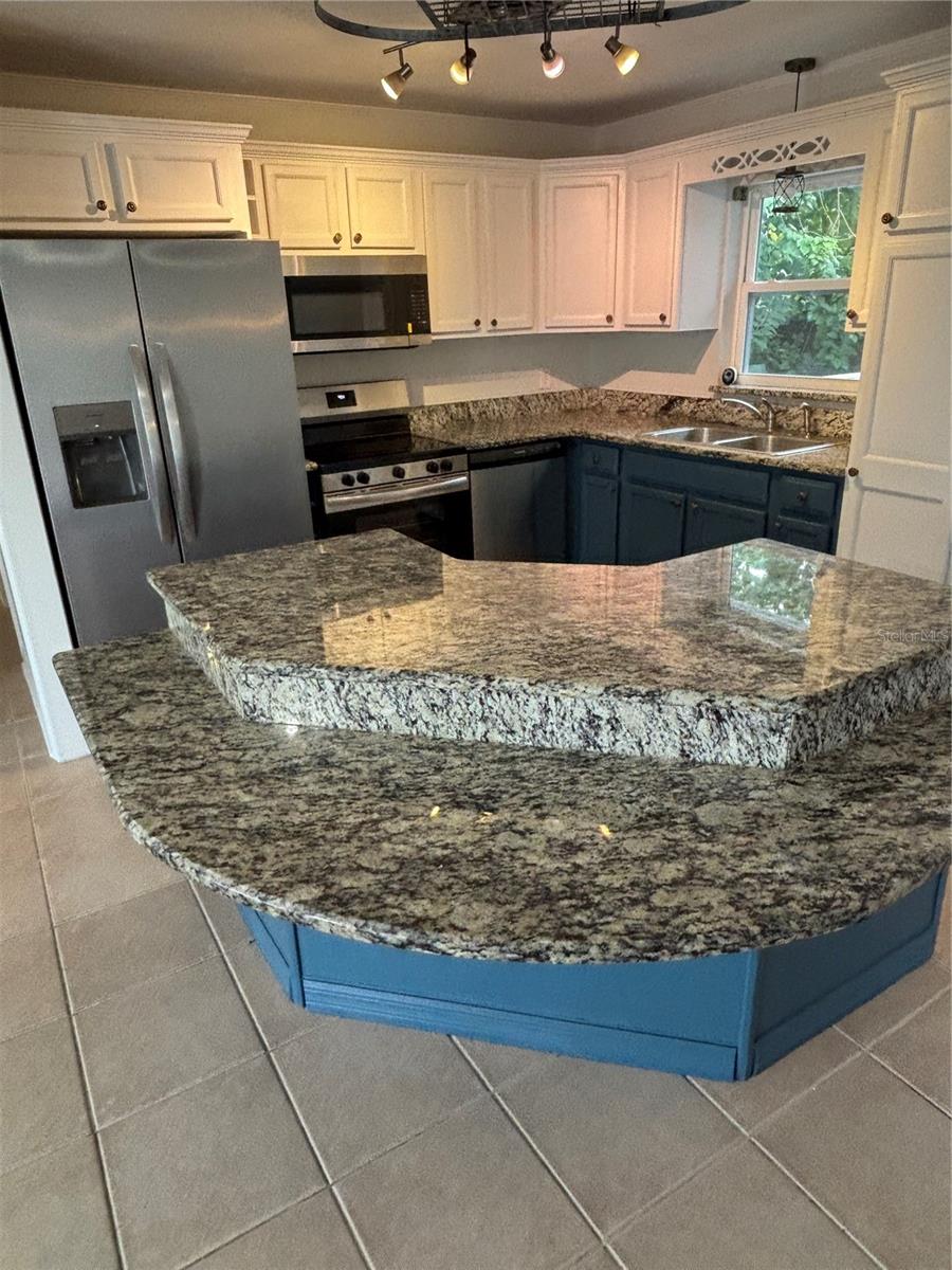 Image 12 of 32 For 3217 14th Avenue