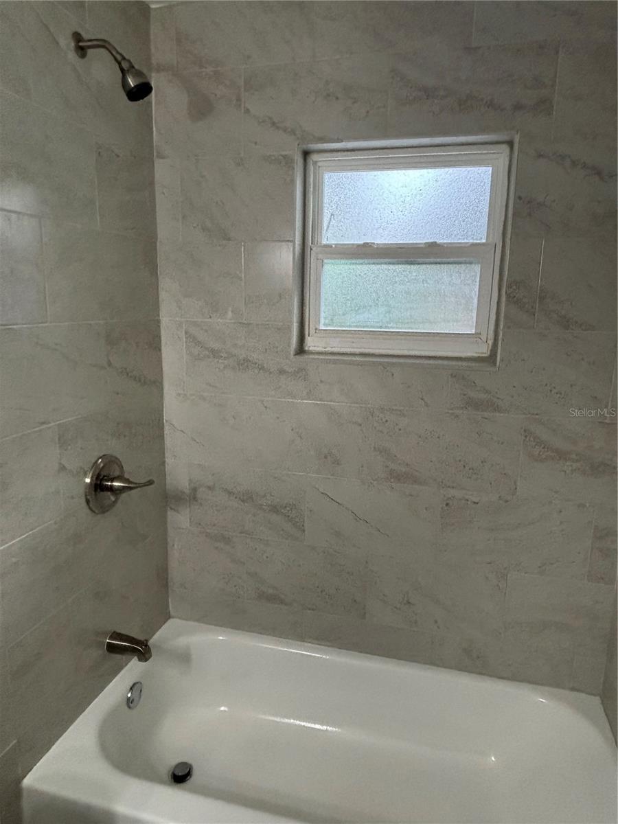 Image 17 of 32 For 3217 14th Avenue