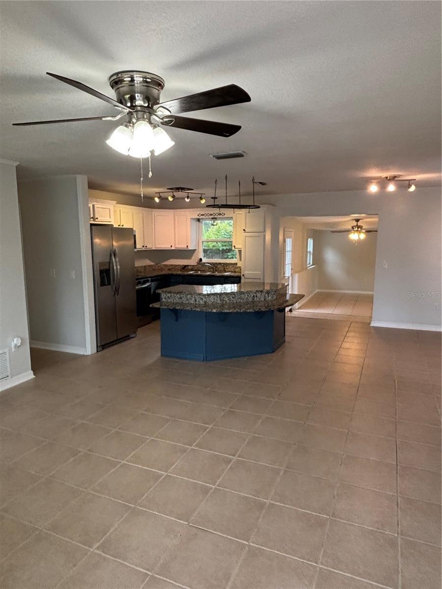 Image 8 of 32 For 3217 14th Avenue