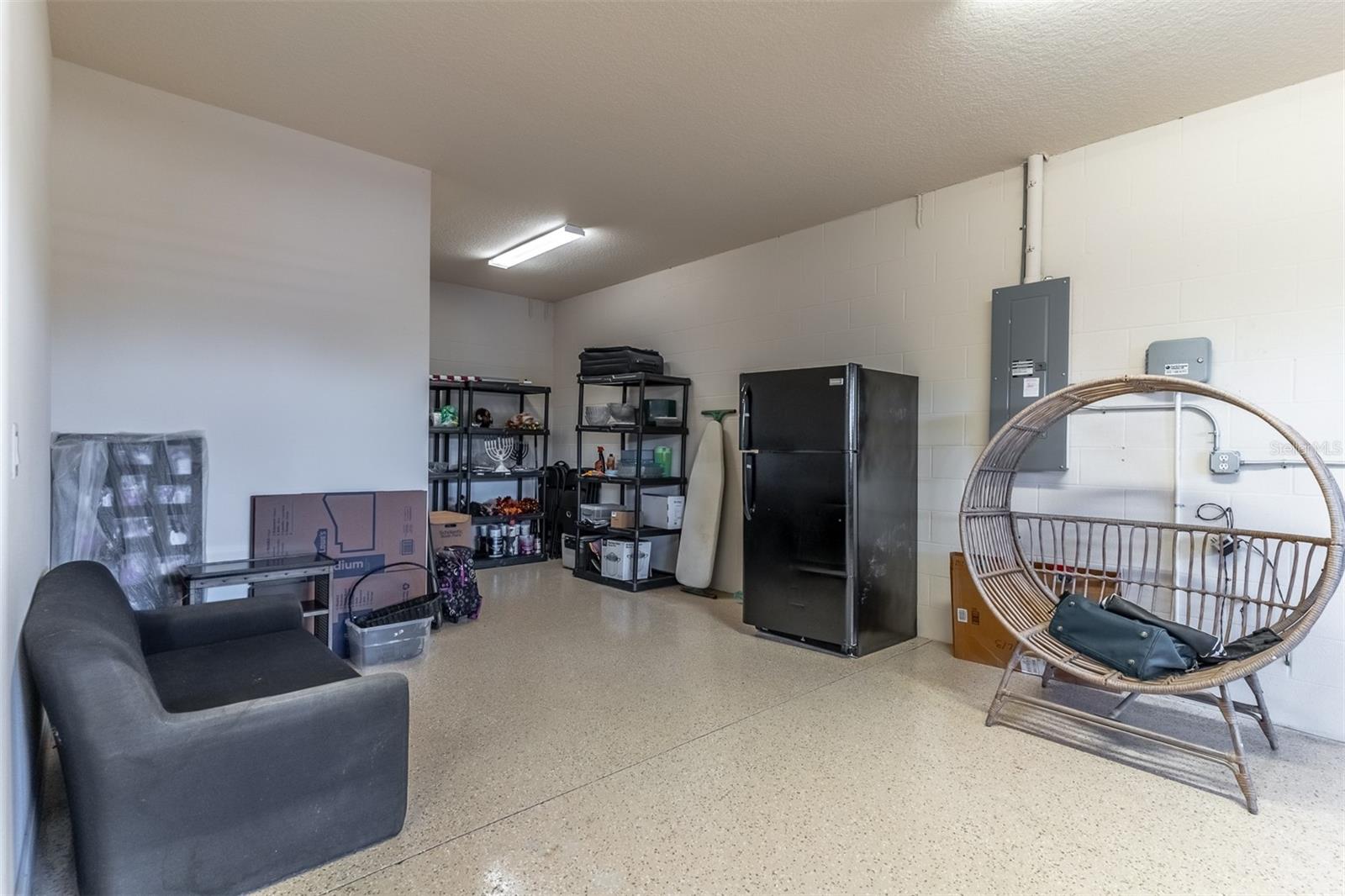 Image 62 of 84 For 9618 86th Place