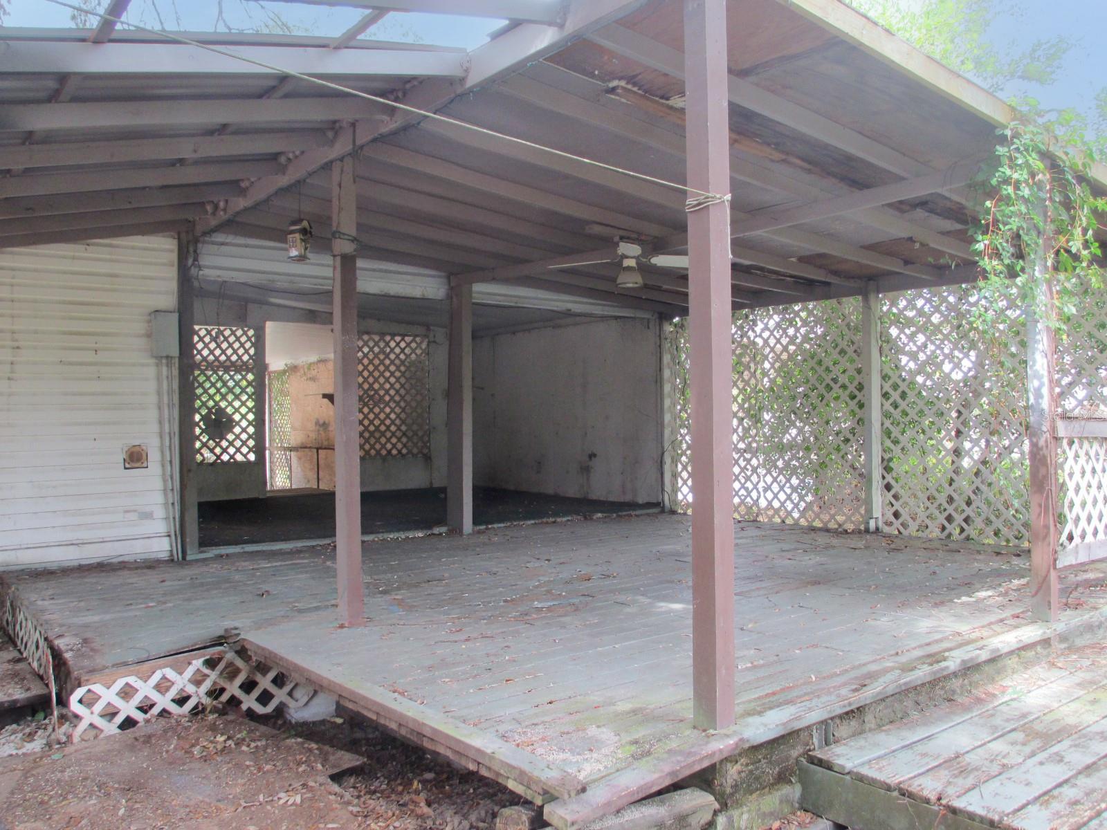 Image 16 of 40 For 5511 Bob White Drive