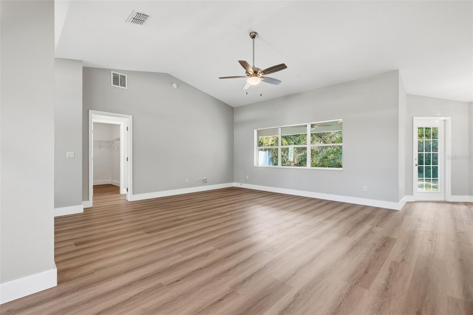 Image 24 of 54 For 9879 38th Avenue