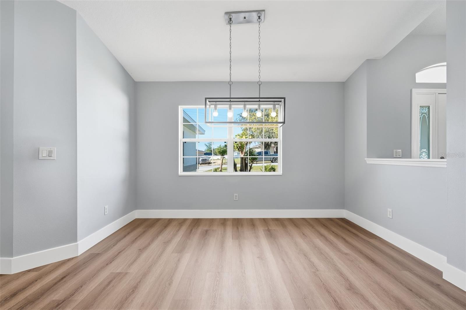 Image 25 of 54 For 9879 38th Avenue