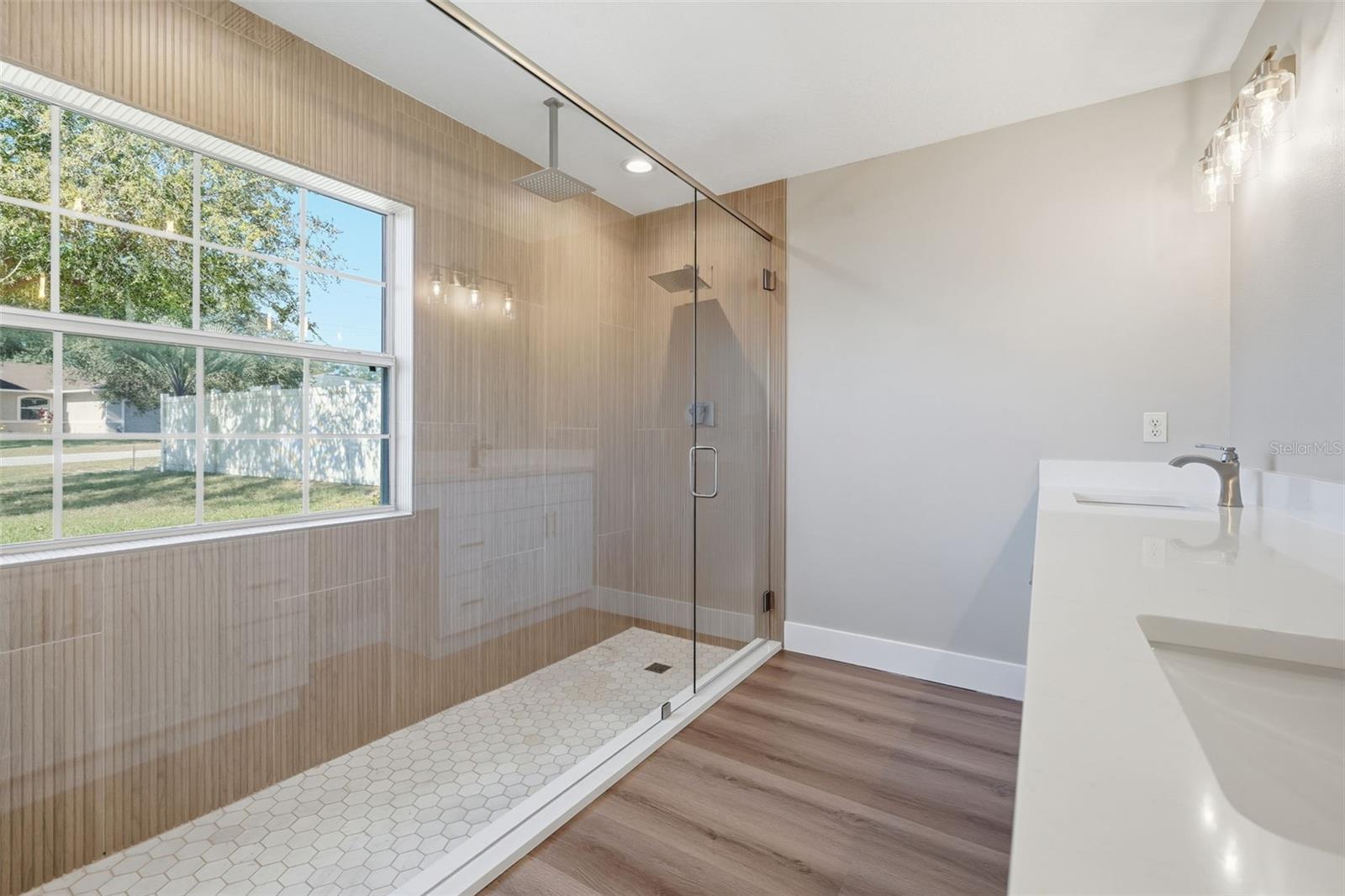 Image 30 of 54 For 9879 38th Avenue