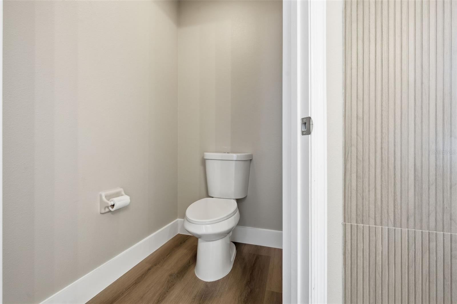 Image 33 of 54 For 9879 38th Avenue