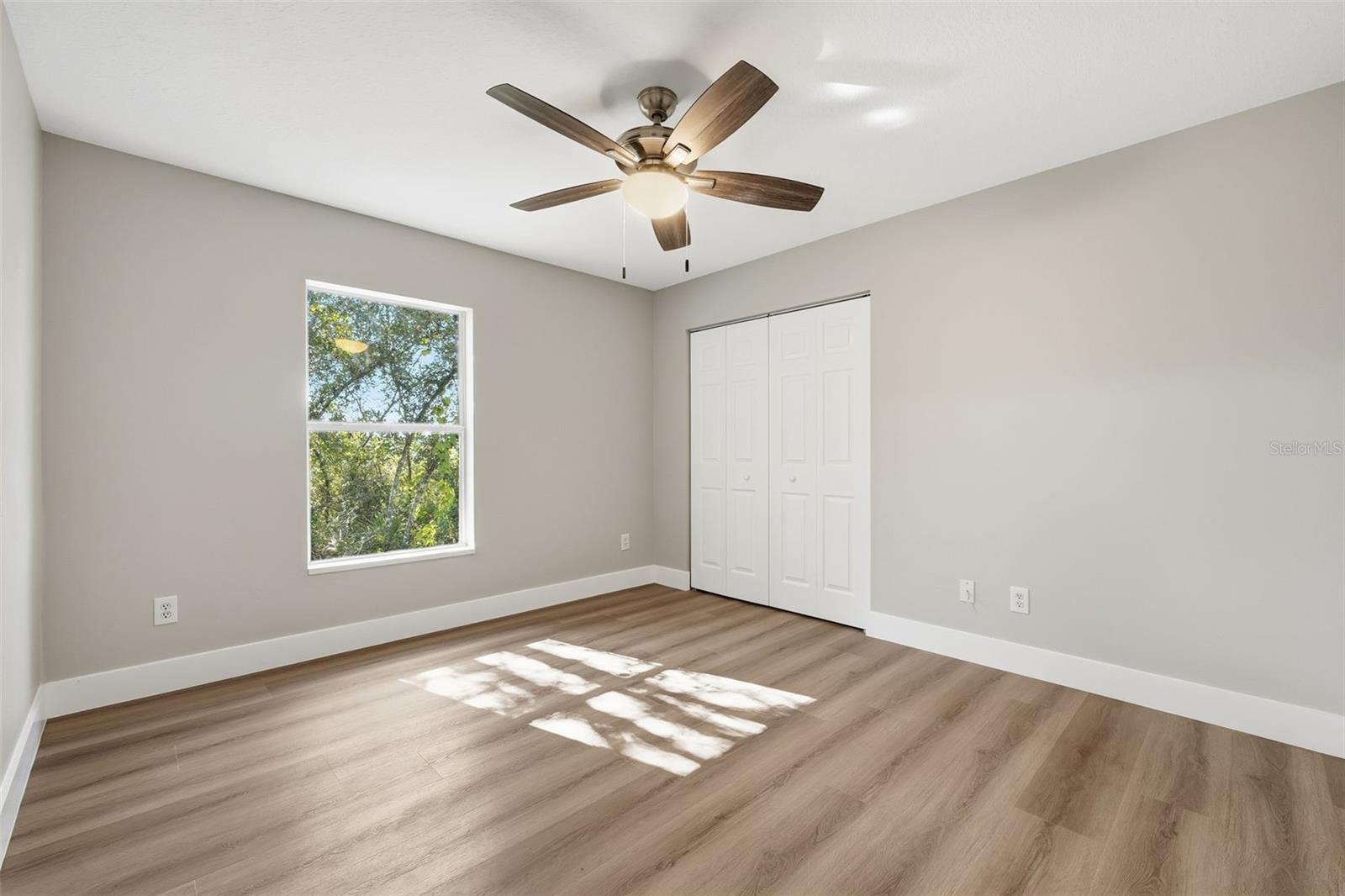 Image 35 of 54 For 9879 38th Avenue