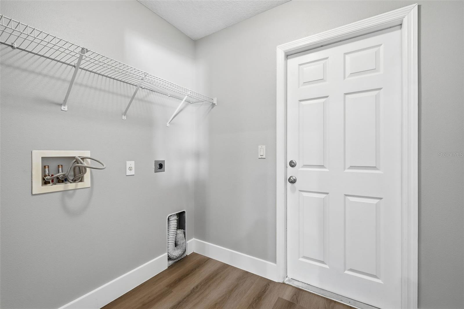 Image 43 of 54 For 9879 38th Avenue