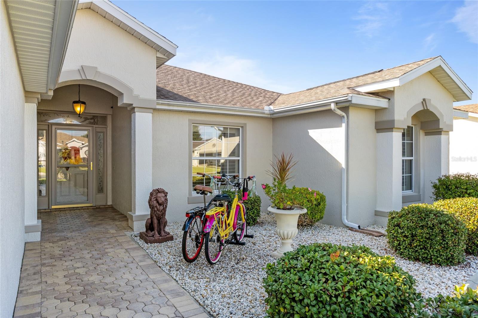 Image 5 of 42 For 15694 16th Avenue Road