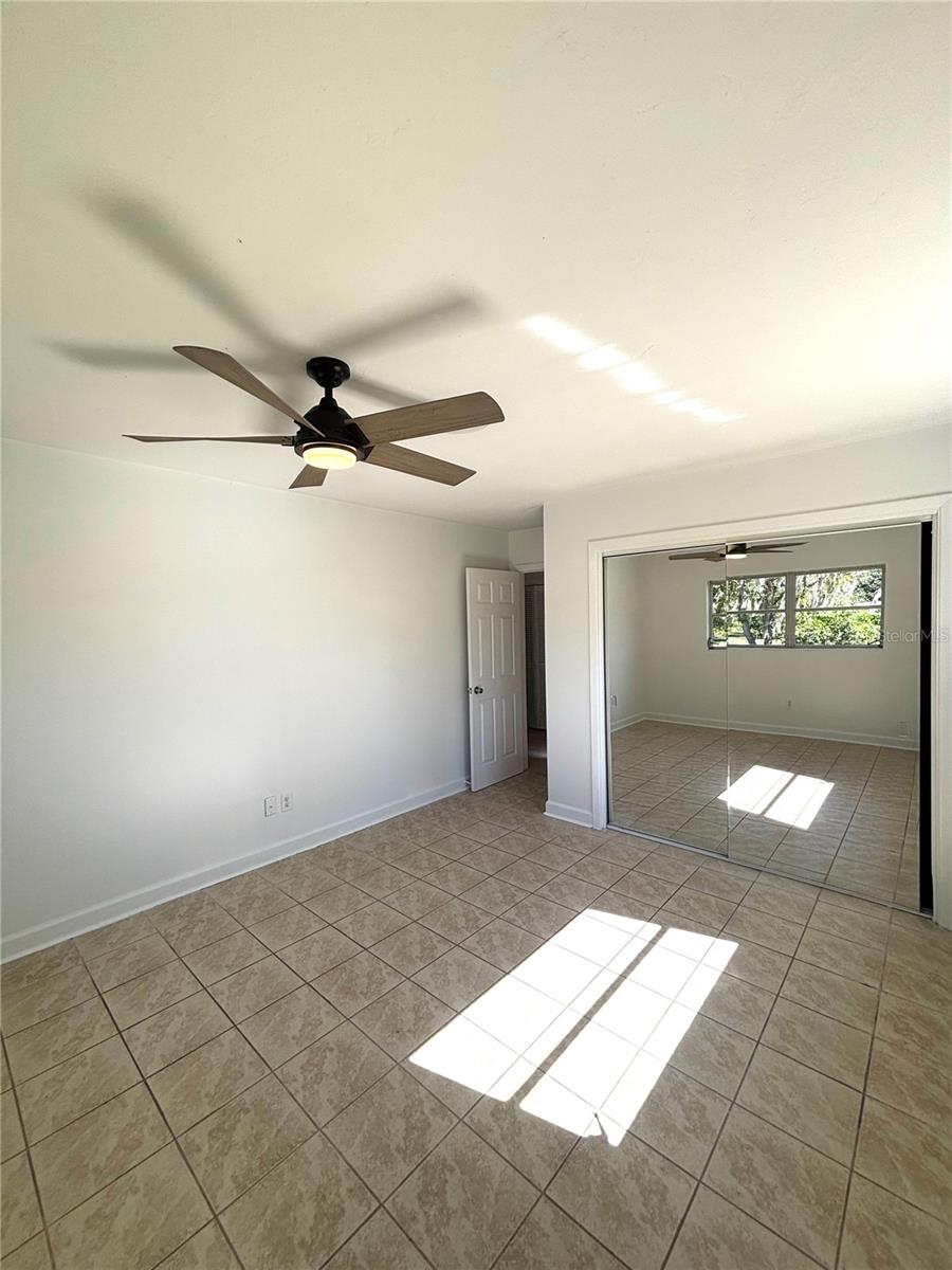 Image 13 of 21 For 729 40th Avenue