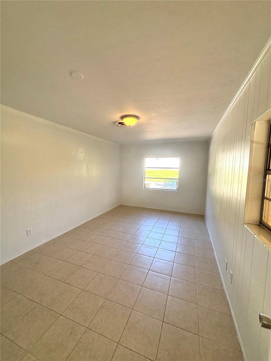 Image 17 of 21 For 729 40th Avenue