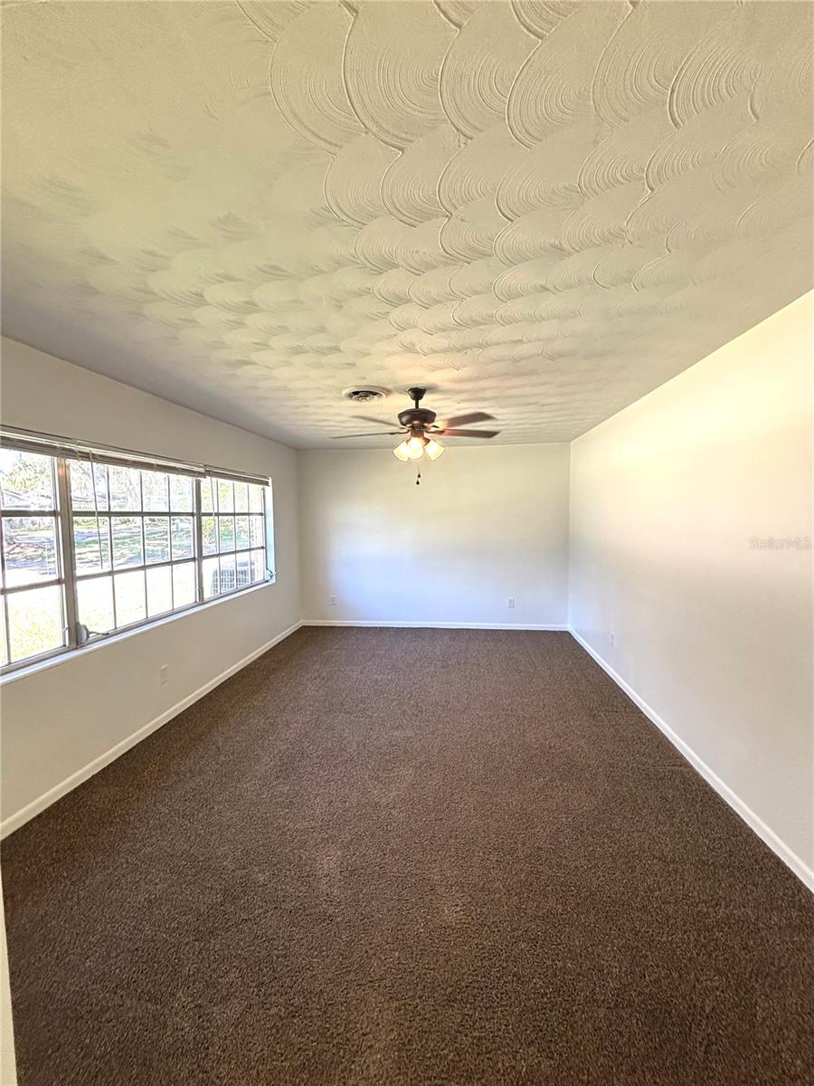 Image 2 of 21 For 729 40th Avenue