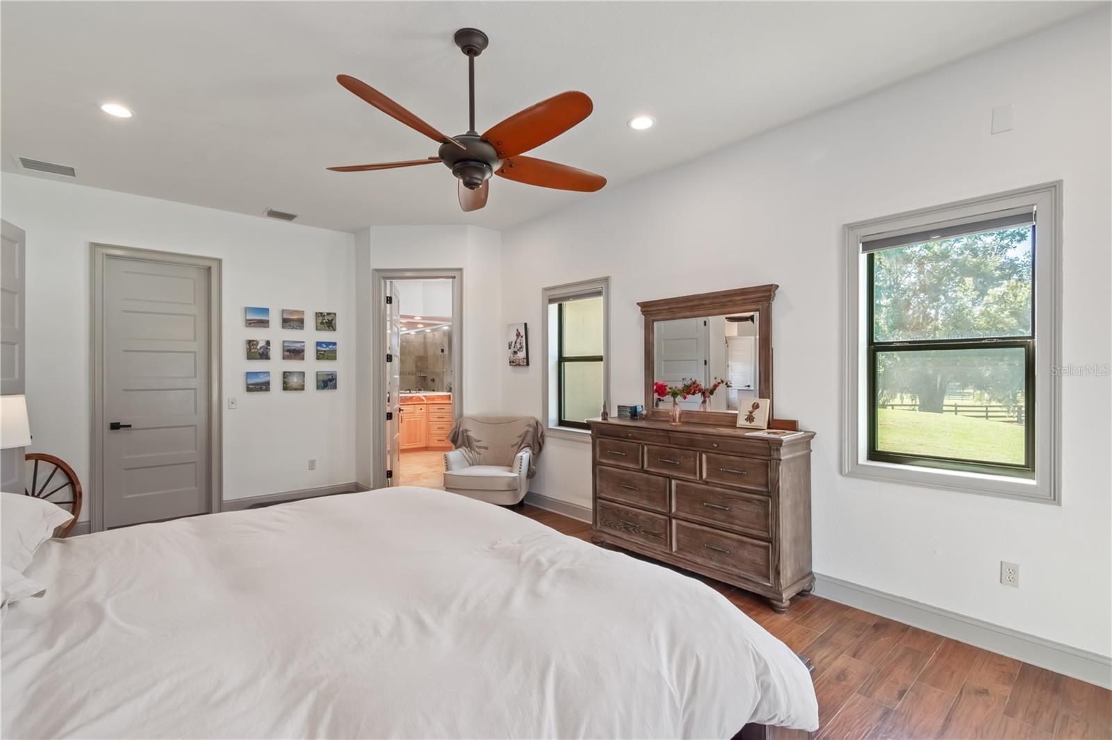 Image 26 of 67 For 8820 130th Street