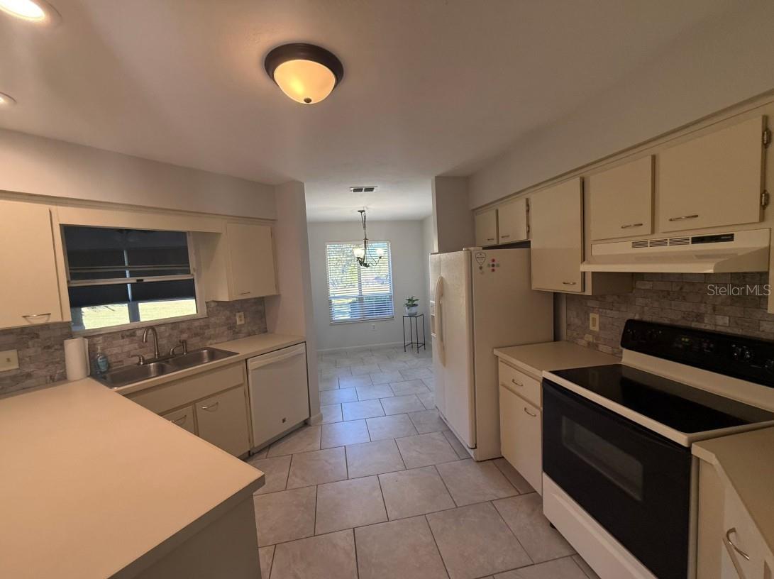 Image 4 of 14 For 9084 192nd Court Road