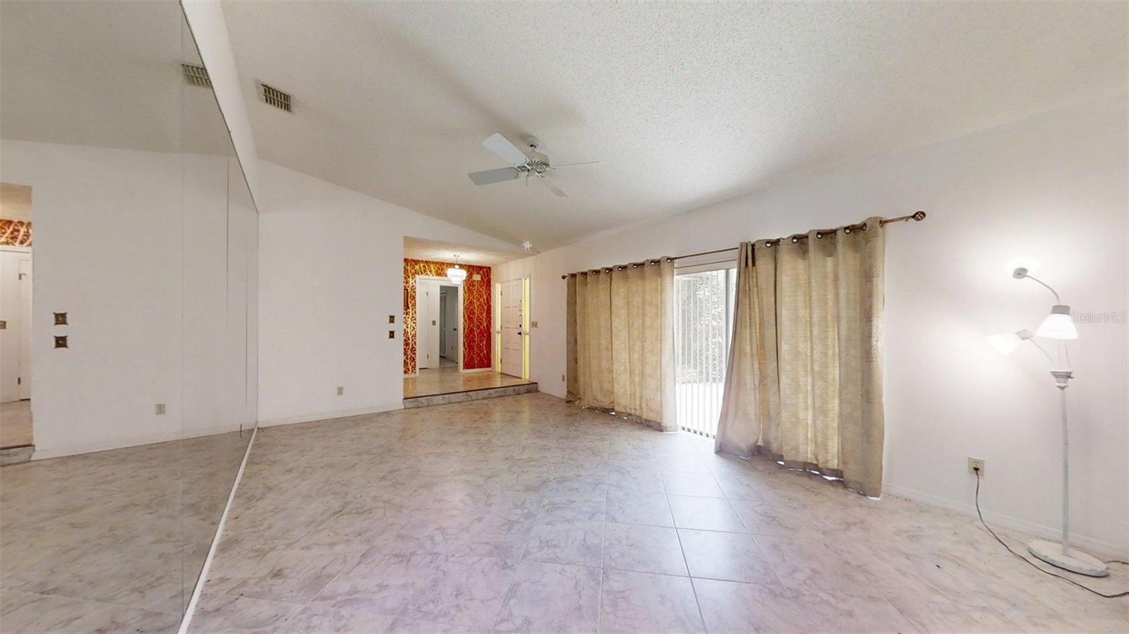 Image 14 of 81 For 53 Archwood Drive