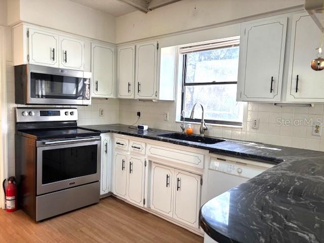 Image 34 of 81 For 53 Archwood Drive